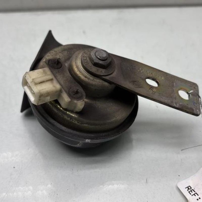 Avertisseur/Klaxon RENAULT CLIO 3 Photo n°4