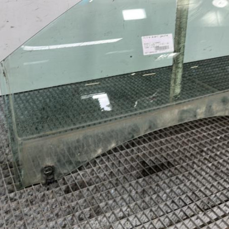 Vitre avant gauche RENAULT CLIO 3