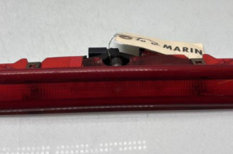 Feu arriere stop central RENAULT CLIO 3