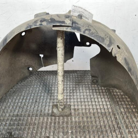 Pare boue avant droit RENAULT CLIO 3 Photo n°1