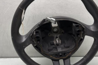 Volant RENAULT CLIO 3 Photo n°1