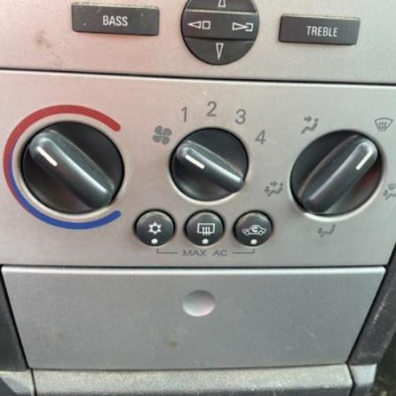 Feu arriere principal gauche (feux) OPEL MERIVA A Photo n°11