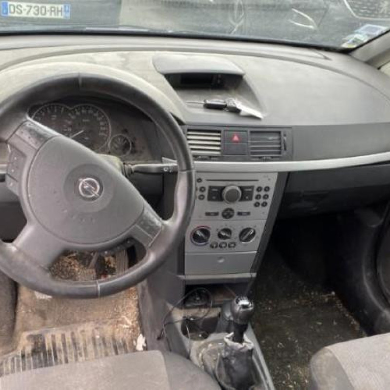 Feu arriere principal gauche (feux) OPEL MERIVA A Photo n°12