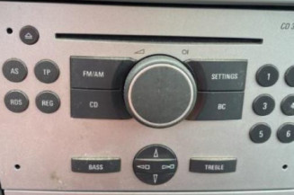 Feu arriere principal gauche (feux) OPEL MERIVA A