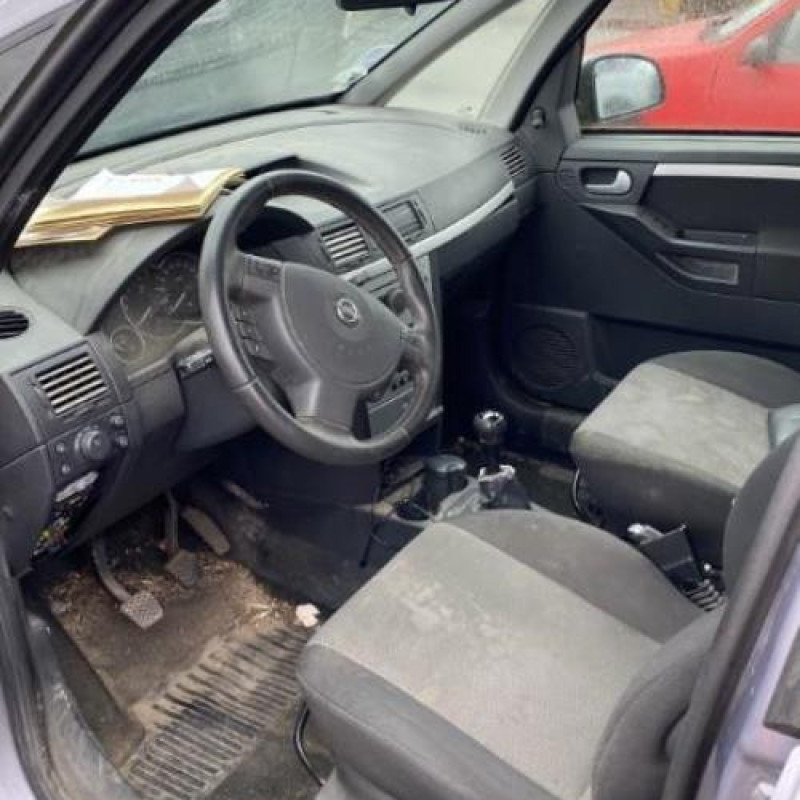 Feu arriere principal gauche (feux) OPEL MERIVA A Photo n°19