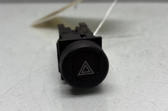 Bouton de warning PEUGEOT PARTNER 1 Photo n°1