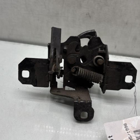 Fermeture de capot VOLKSWAGEN GOLF 4