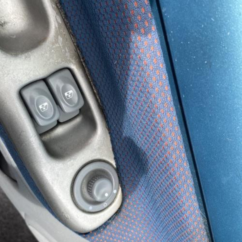 Boitier air bag RENAULT TWINGO 1 Photo n°14