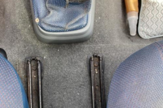 Poignee interieur avant droit RENAULT TWINGO 1