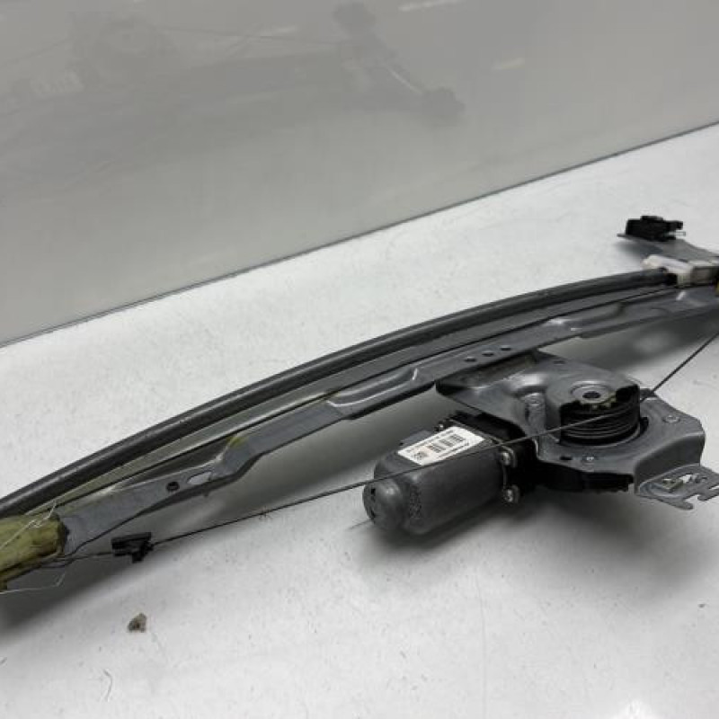 Leve vitre electrique avant droit PEUGEOT 207 Photo n°5
