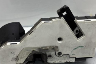 Serrure avant gauche PEUGEOT 207