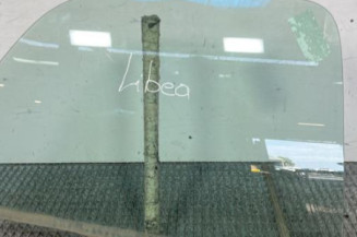 Vitre arriere droit CITROEN XSARA PICASSO