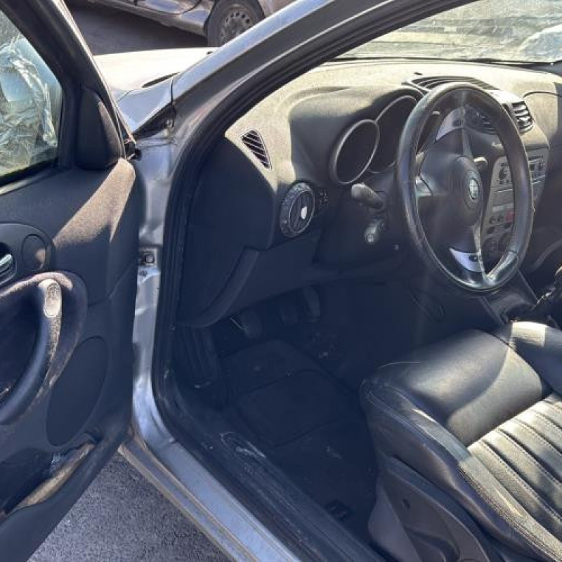 Leve vitre electrique avant droit ALFA ROMEO 147 Photo n°15
