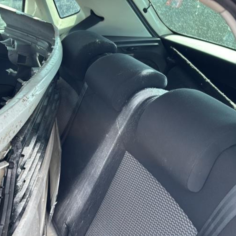 Poignee porte arriere droit VOLKSWAGEN POLO 5 Photo n°20