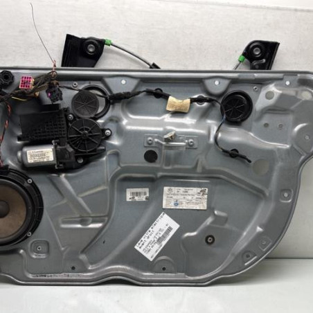Leve vitre electrique avant droit VOLKSWAGEN POLO 4 Photo n°1