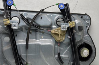 Leve vitre electrique avant droit VOLKSWAGEN POLO 4