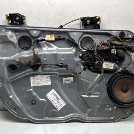 Leve vitre electrique avant gauche VOLKSWAGEN POLO 4 Photo n°1