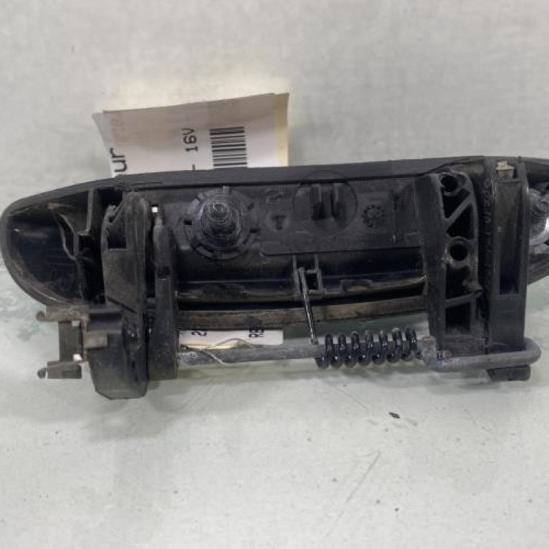 Poignee interieur arriere droit RENAULT MEGANE 1 Photo n°1