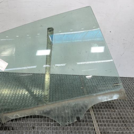 Vitre arriere droit RENAULT SCENIC 2 Photo n°1