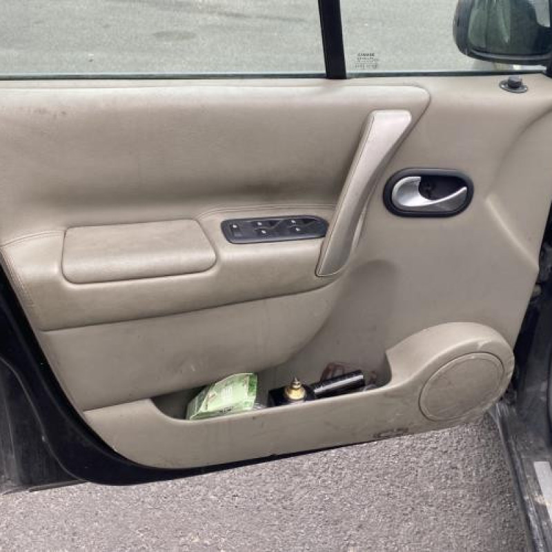 Vitre arriere droit RENAULT SCENIC 2 Photo n°13