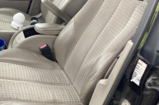 Vitre arriere droit RENAULT SCENIC 2