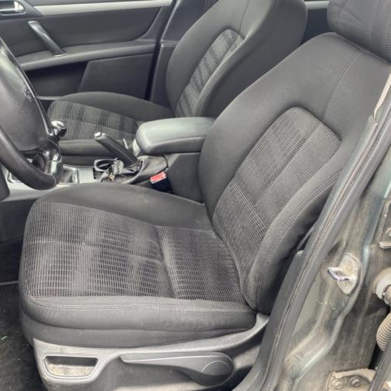 Vitre arriere gauche PEUGEOT 407 Photo n°15