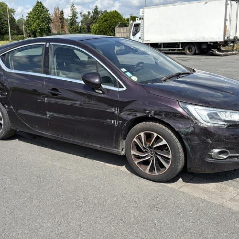 Feu arriere secondaire gauche (feux) DS DS4 1 Photo n°5