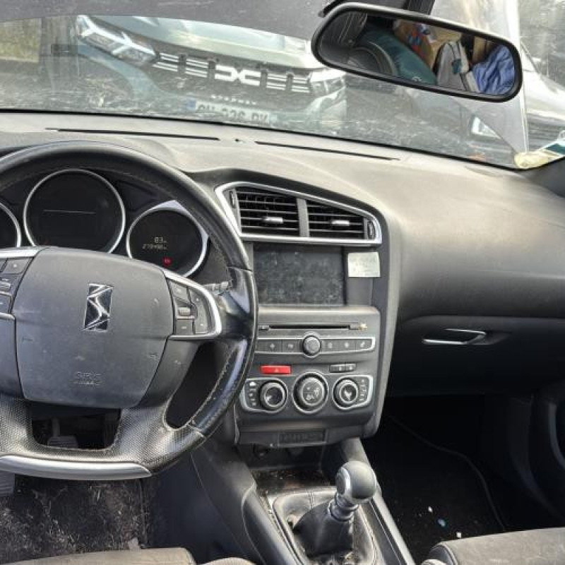 Feu arriere secondaire gauche (feux) DS DS4 1 Photo n°16