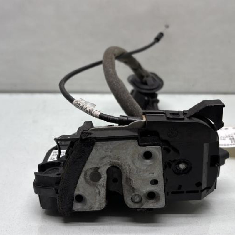 Serrure arriere droit RENAULT CLIO 4 Photo n°1