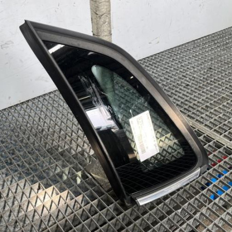Custode arriere gauche CITROEN C4 2