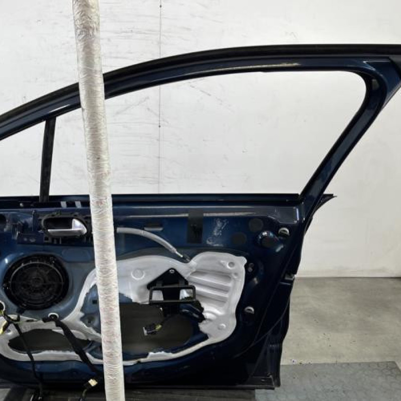 Porte avant droit CITROEN C4 2 Photo n°7