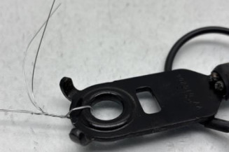 Attache ceinture avant gauche CITROEN C4 2