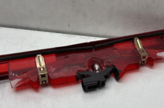 Feu arriere stop central RENAULT CLIO 3