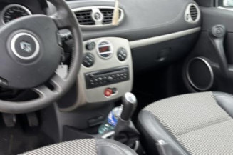 Porte avant droit RENAULT CLIO 3
