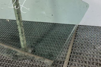 Vitre arriere gauche RENAULT CLIO 3