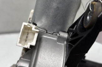 Moteur essuie glace arriere RENAULT CLIO 3