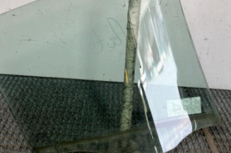 Vitre arriere gauche RENAULT CLIO 3