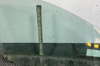 Vitre avant gauche RENAULT CLIO 3