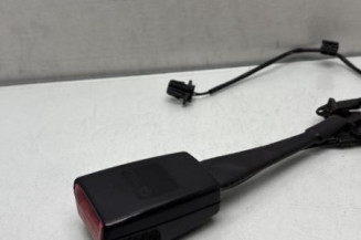 Attache ceinture avant gauche AUDI A4 3