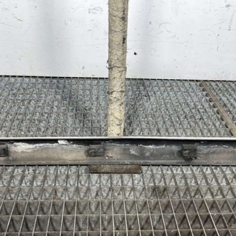 Baguette de porte arriere gauche  CITROEN C3 1 Photo n°4