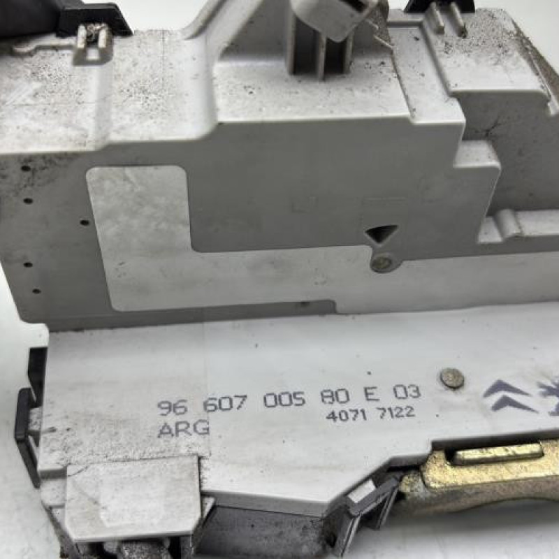 Serrure arriere gauche CITROEN C4 1 Photo n°5