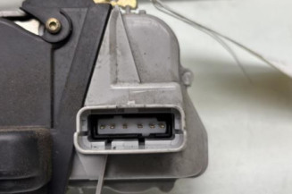 Serrure avant droit PEUGEOT 307