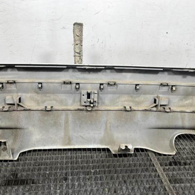 Pare choc arriere PEUGEOT 206+ Photo n°6