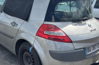 Pivot de moyeu avant gauche RENAULT MEGANE 2