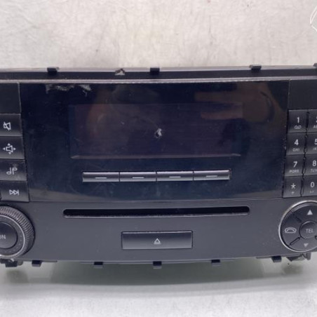 Autoradio d'origine MERCEDES CLASSE C 203 Photo n°1
