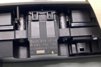 Bouton de warning MERCEDES CLASSE C 203