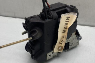 Serrure avant gauche MERCEDES CLASSE C 203