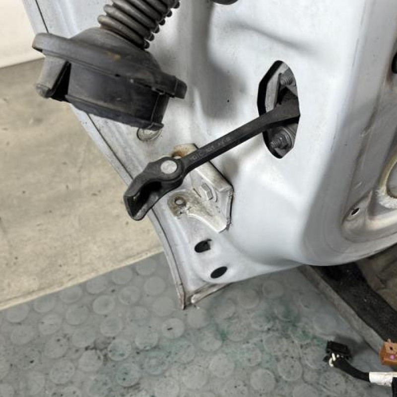 Porte avant droit CITROEN C3 2 Photo n°3