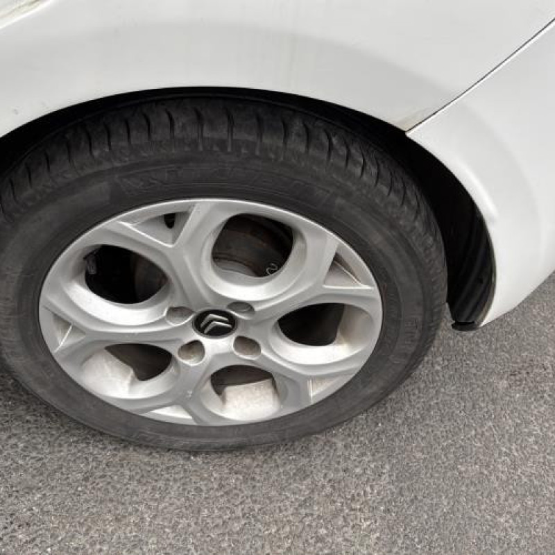 Porte avant droit CITROEN C3 2 Photo n°19