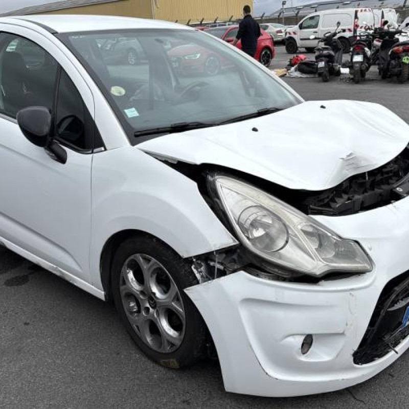 Renfort pare choc arriere (traverse) CITROEN C3 2 Photo n°9